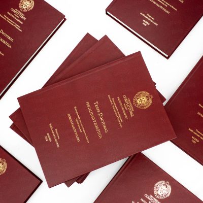 Tesis doctorales tapa dura stamping digital oro Estudi Roig